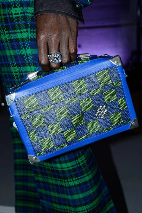 Fashion News, Cultural Highlights - Louis Vuitton Spring-Summer